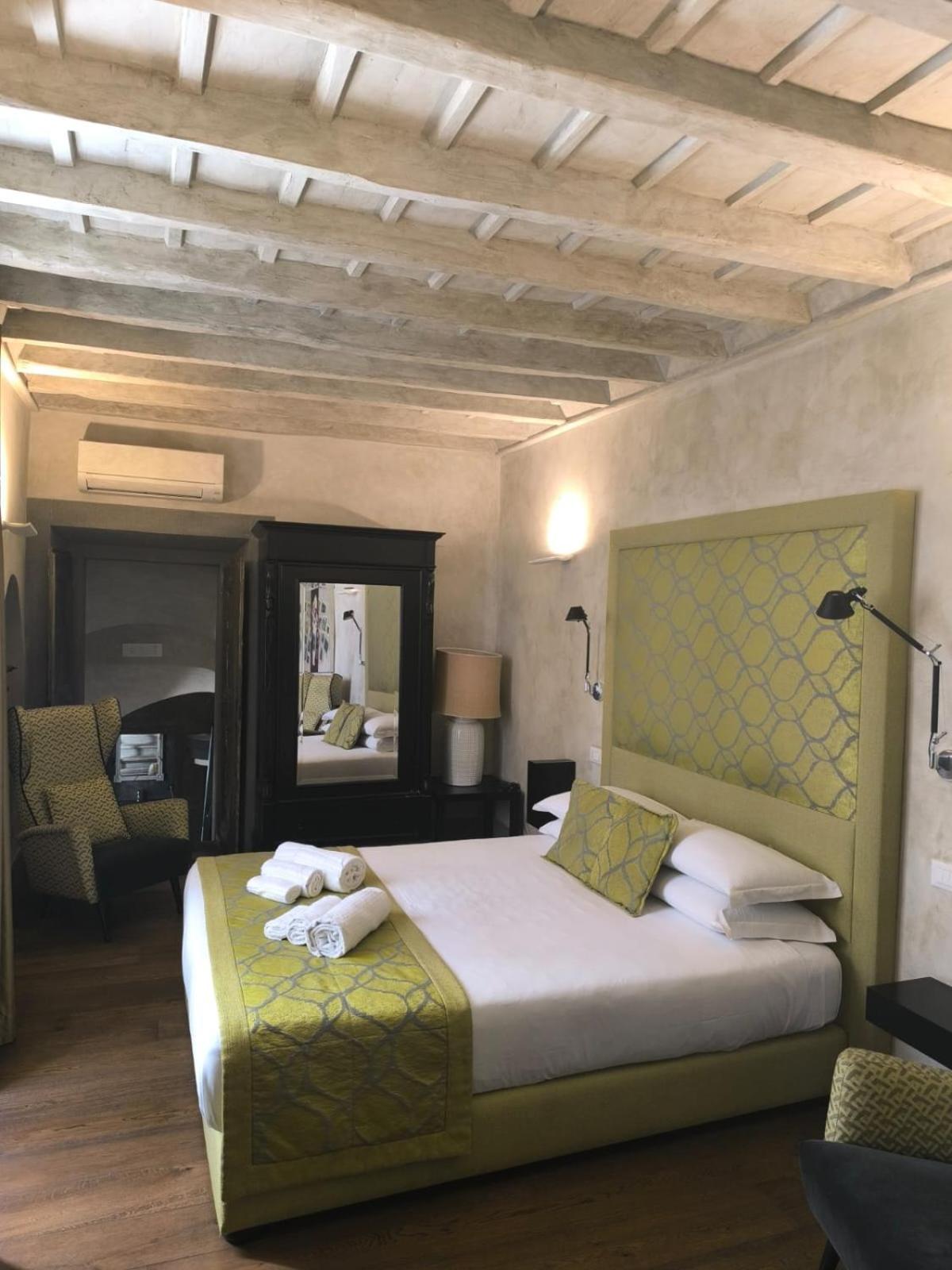 Pantheon Luxury Suite Рим Экстерьер фото