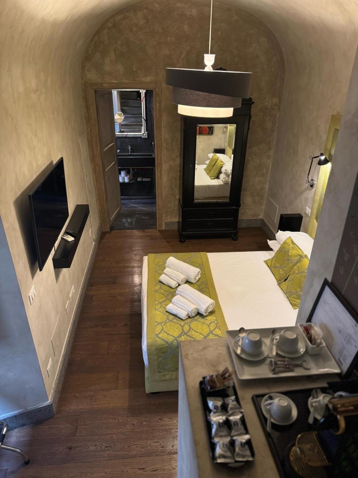 Pantheon Luxury Suite Рим Экстерьер фото