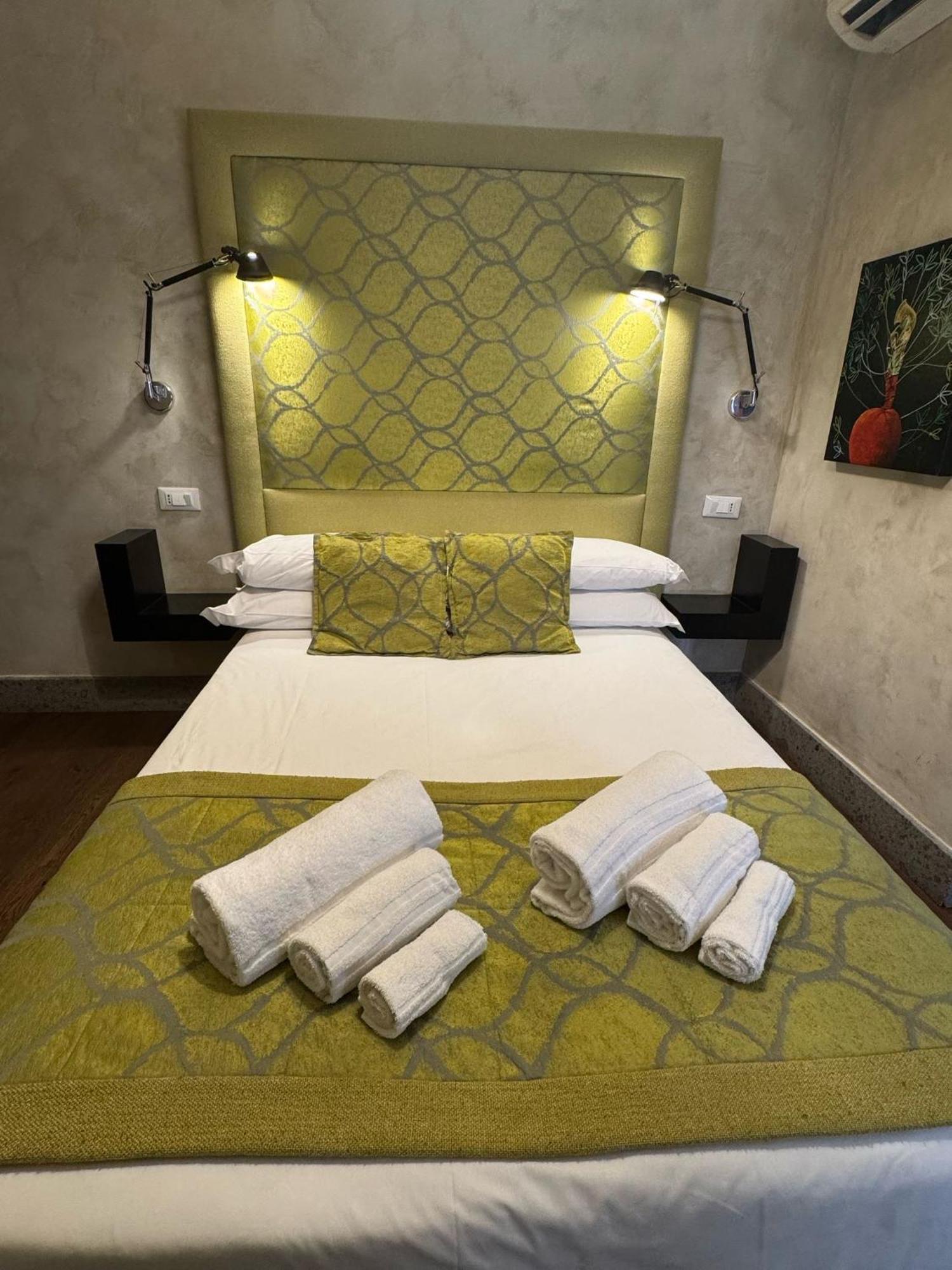 Pantheon Luxury Suite Рим Экстерьер фото